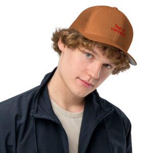 Closed-back trucker cap  "Tap to connect"